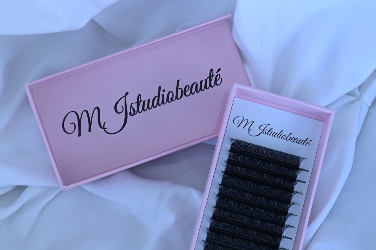 YY Noir MJStudiobeauté collection